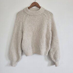 Cozy Universal Thread Knit Cream Sweater ✨